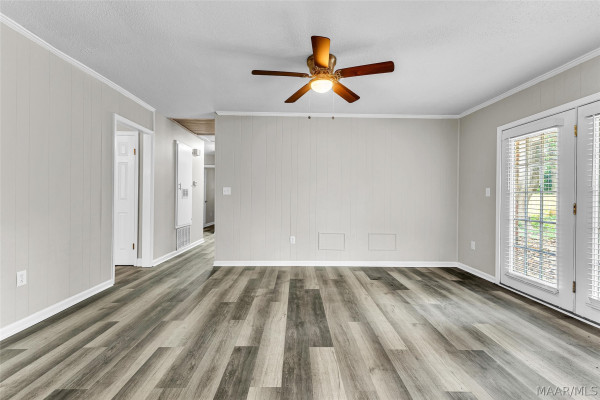 6132 Gladstone Drive