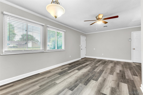 6132 Gladstone Drive