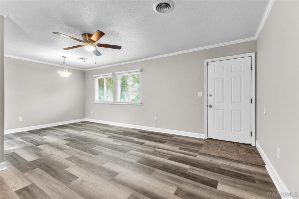 6132 Gladstone Drive