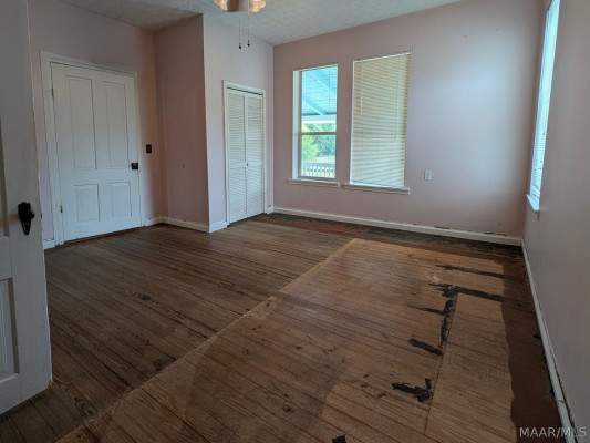 112 Ragan Drive