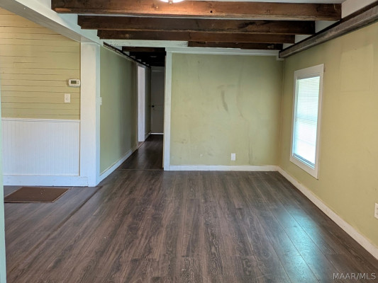 112 Ragan Drive