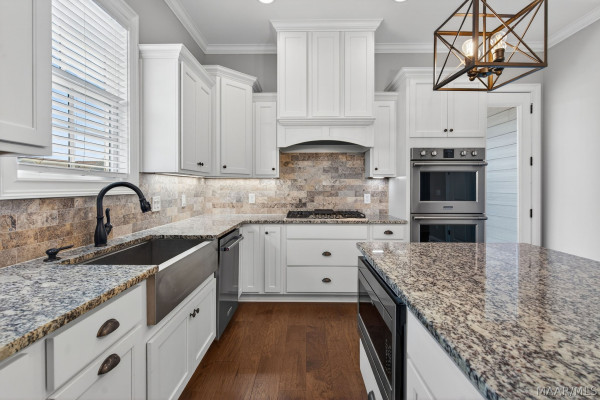 111 Forest Glen Drive