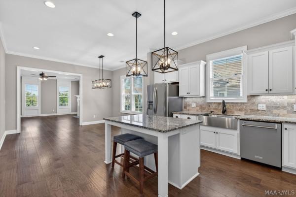 111 Forest Glen Drive