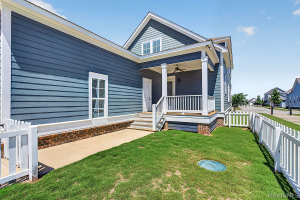 111 Forest Glen Drive