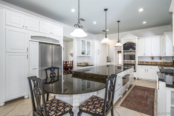 8312 Wynlakes Boulevard