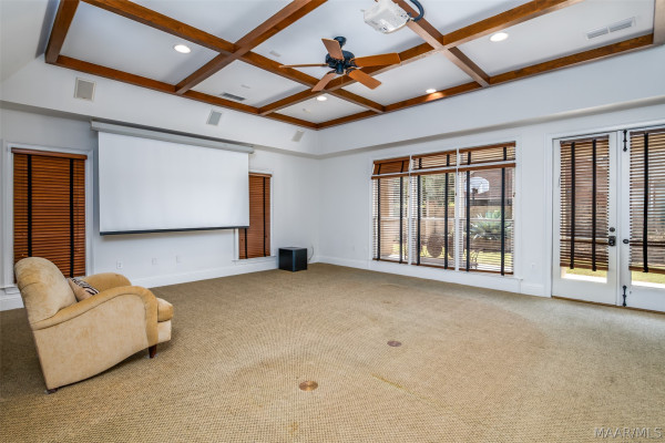 8312 Wynlakes Boulevard