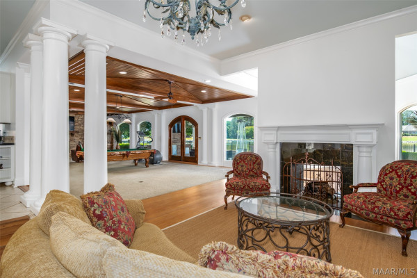 8312 Wynlakes Boulevard