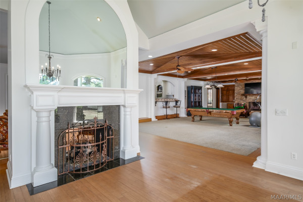 8312 Wynlakes Boulevard