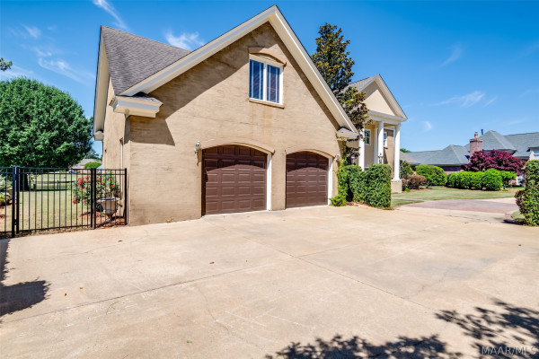 8312 Wynlakes Boulevard