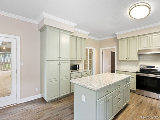 7631 Halcyon Forest Trail