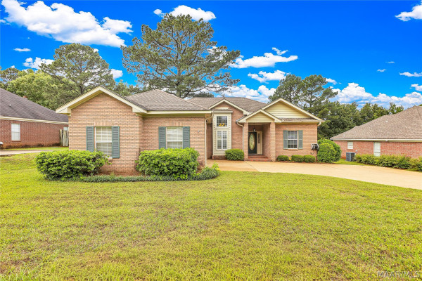 225 Twin Oaks Lane
