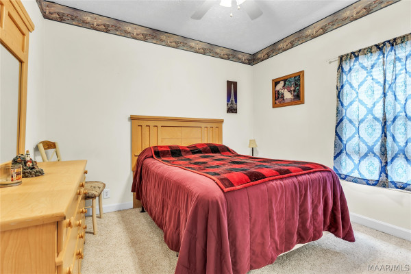225 Twin Oaks Lane