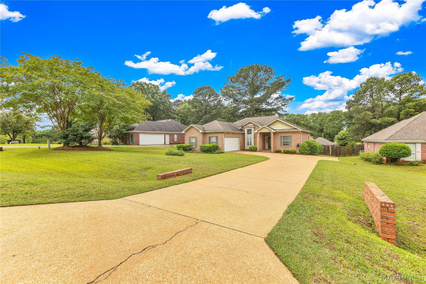 225 Twin Oaks Lane