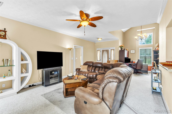 225 Twin Oaks Lane