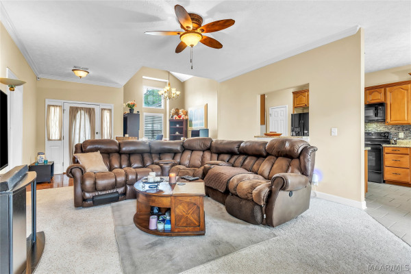 225 Twin Oaks Lane