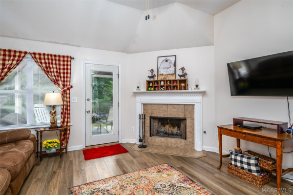 509 Glenmede Lane