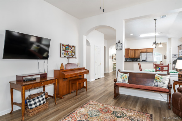509 Glenmede Lane