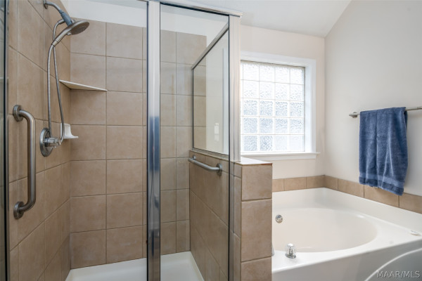509 Glenmede Lane