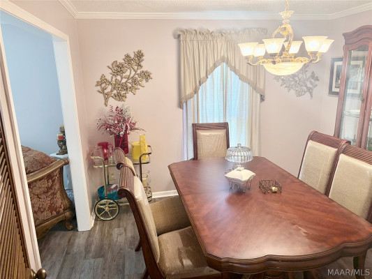 5878 Bridle Path