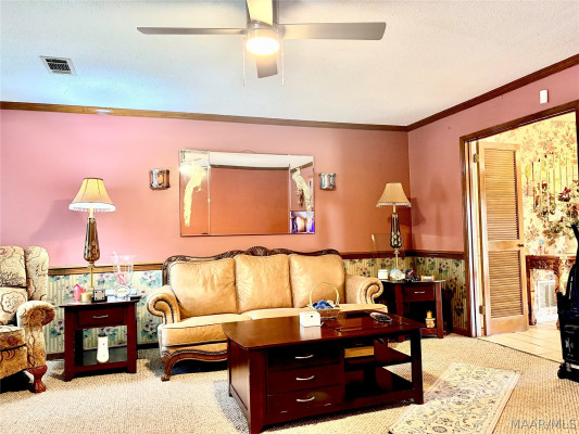 5878 Bridle Path