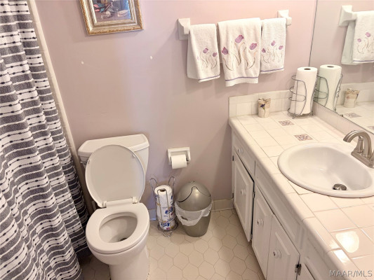 5878 Bridle Path