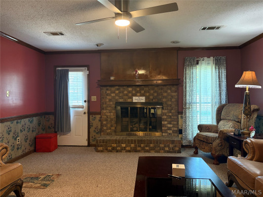 5878 Bridle Path
