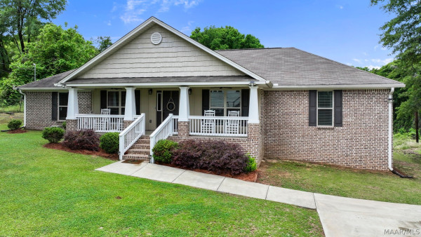 612 Bass Street