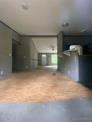290 hwy 143 Road