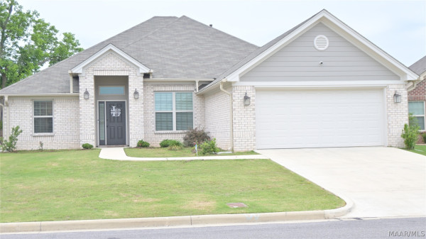 528 Lismore Place