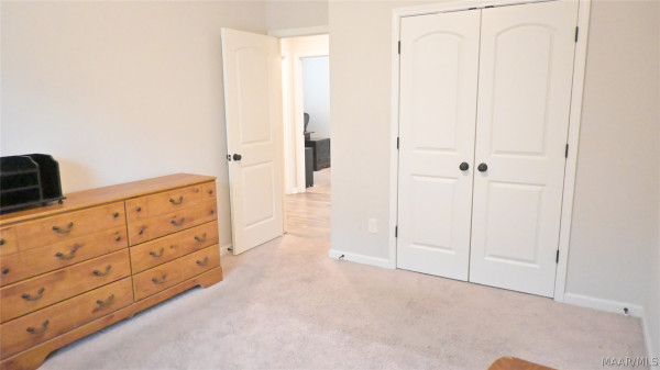 528 Lismore Place