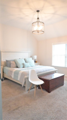 528 Lismore Place