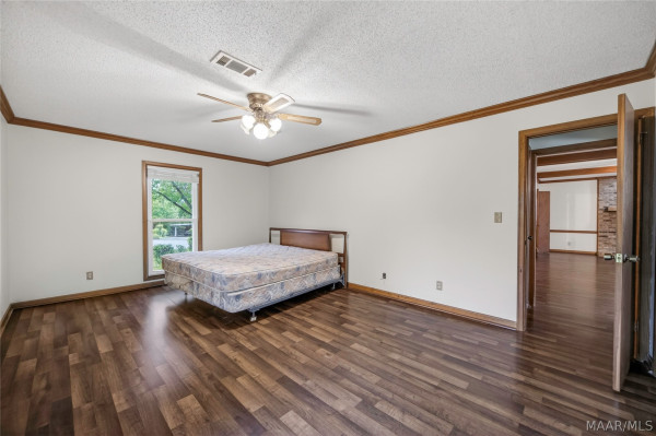 2936 Woodforest Lane