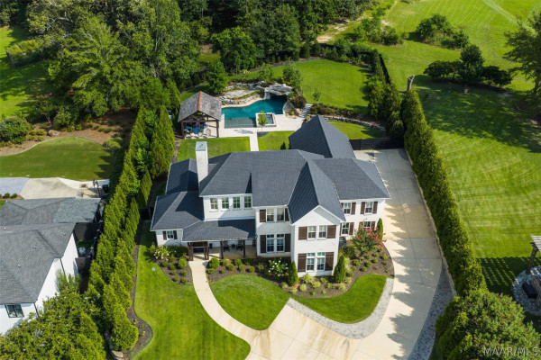 28 Waters Lane