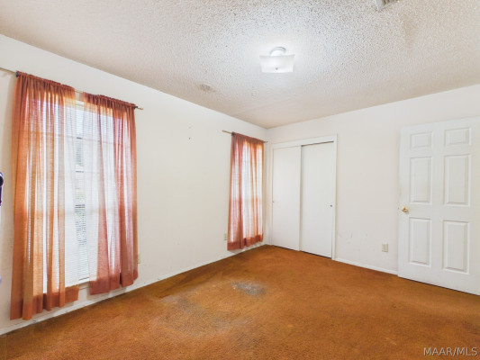 1814 Jenny Drive