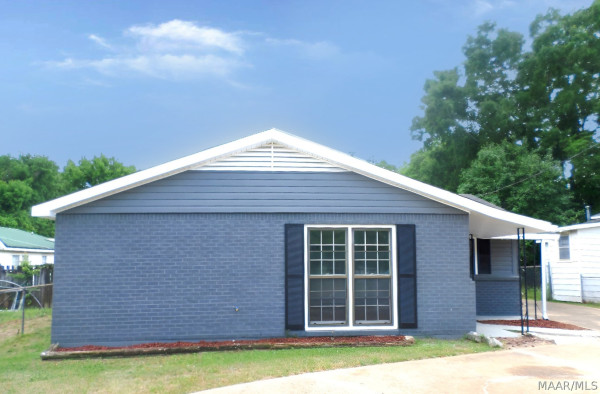 2160 Powell Lane