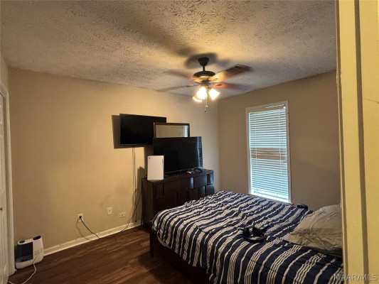 2700 FAIR OAKS Drive