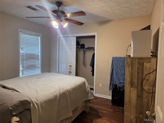2700 FAIR OAKS Drive