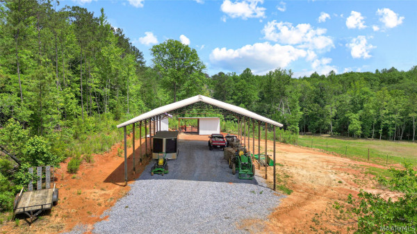 5595 Bradley Road