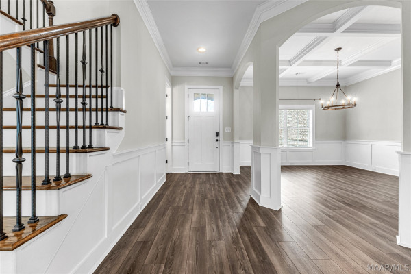 526 Midland Drive
