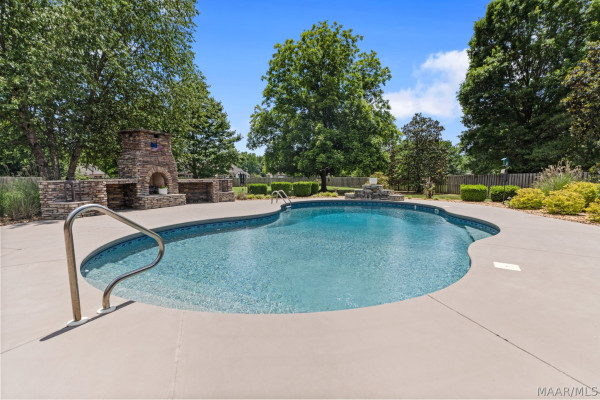 2610 Savannah Drive