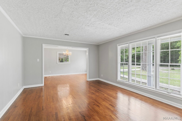 2857 Woodley Road
