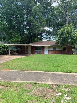 1837 Shadow Lane