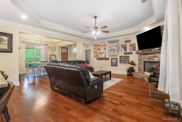48 Birchwood Lane