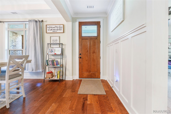 48 Birchwood Lane
