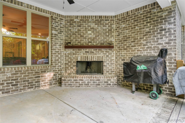 48 Birchwood Lane