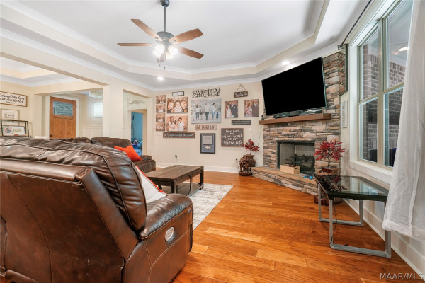 48 Birchwood Lane