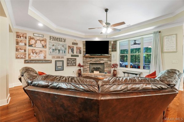48 Birchwood Lane
