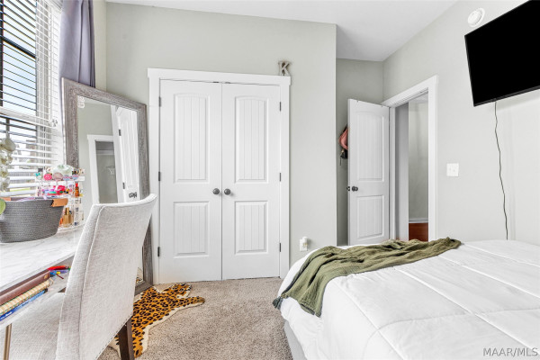 604 Barberry Court