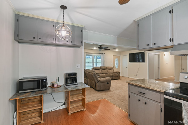 227 CAROLINE Drive