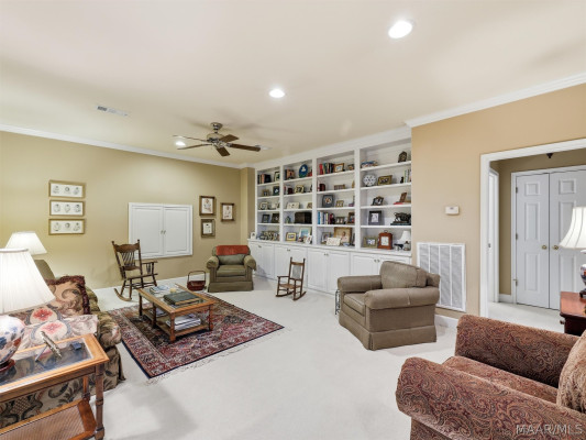 7537 Wynford Circle